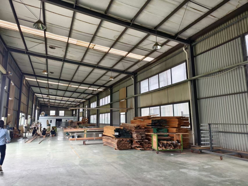 廣漢市經(jīng)濟(jì)開發(fā)區(qū)臺(tái)北路鋼架結(jié)構(gòu)廠房出租