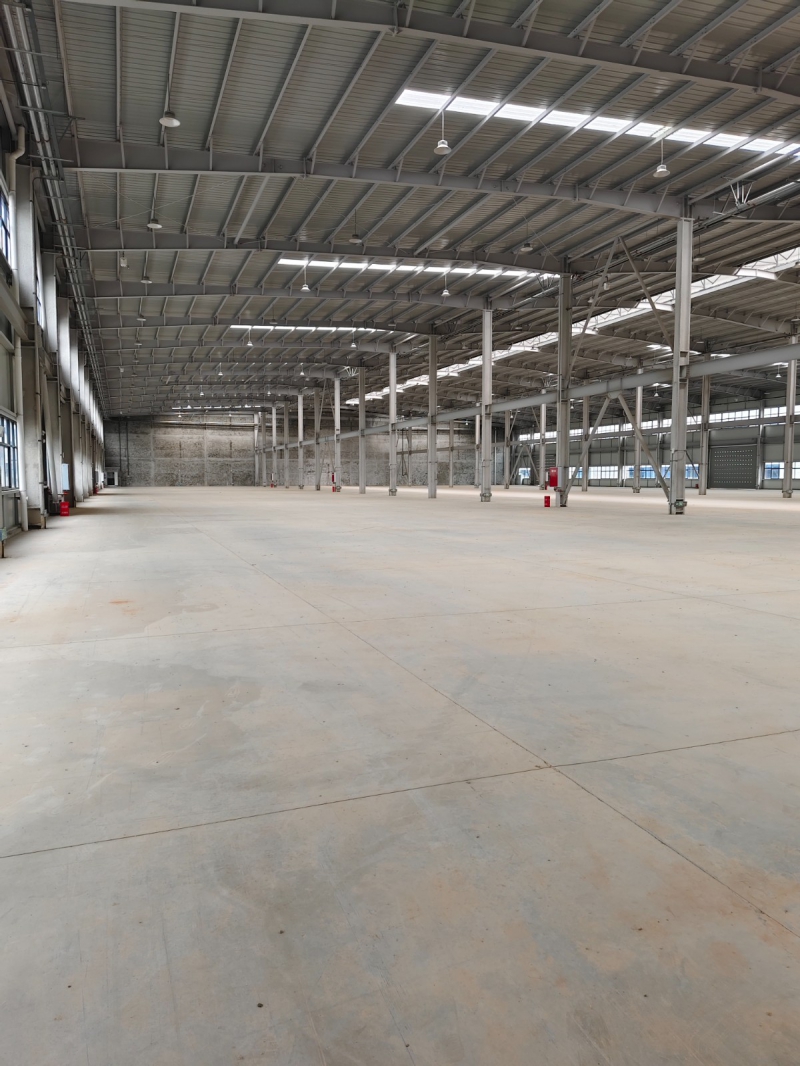 適合五金機(jī)械加工,設(shè)備制造組裝的工業(yè)廠房,價(jià)格優(yōu)惠