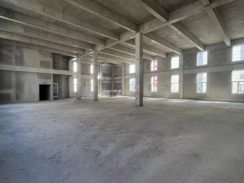 流亭大產權廠房出售，一樓層高7.8米，二樓7.2米，首付20%