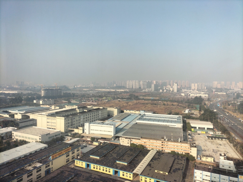 成都經開區 2000㎡標準廠房出售 獨門獨院戶型獨立產權 臨地鐵高鐵