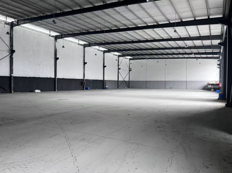 成都產(chǎn)業(yè)園區(qū)廠房出租（免裝修期，免租期租5年免3年）專(zhuān)業(yè)人員辦理入園手續(xù)