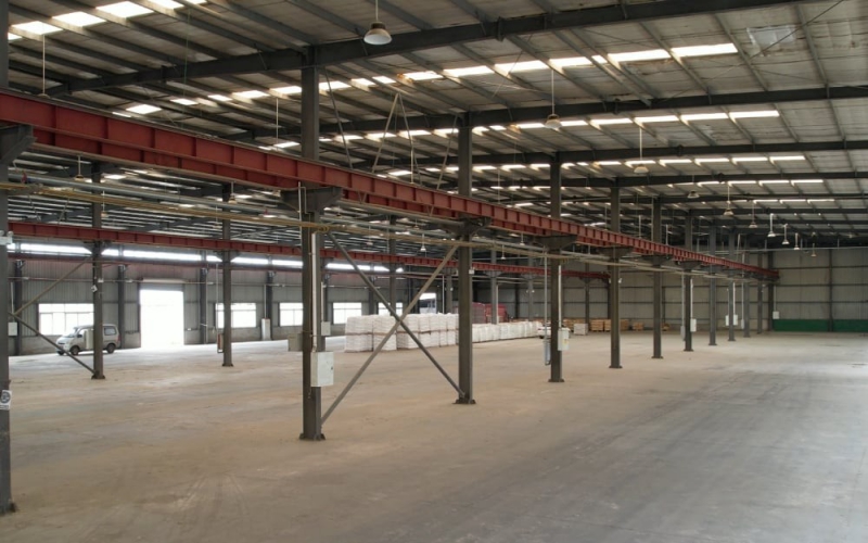 6000平機(jī)械加工廠房出租 成都溫江帶5臺行吊的數(shù)控車床廠房 成都華盛興邦產(chǎn)業(yè)園廠房出租