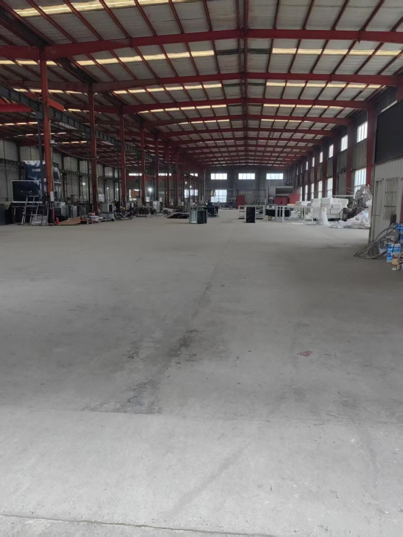 成都市大邑縣沙渠工業園5000平米鋼結構標準廠房出租