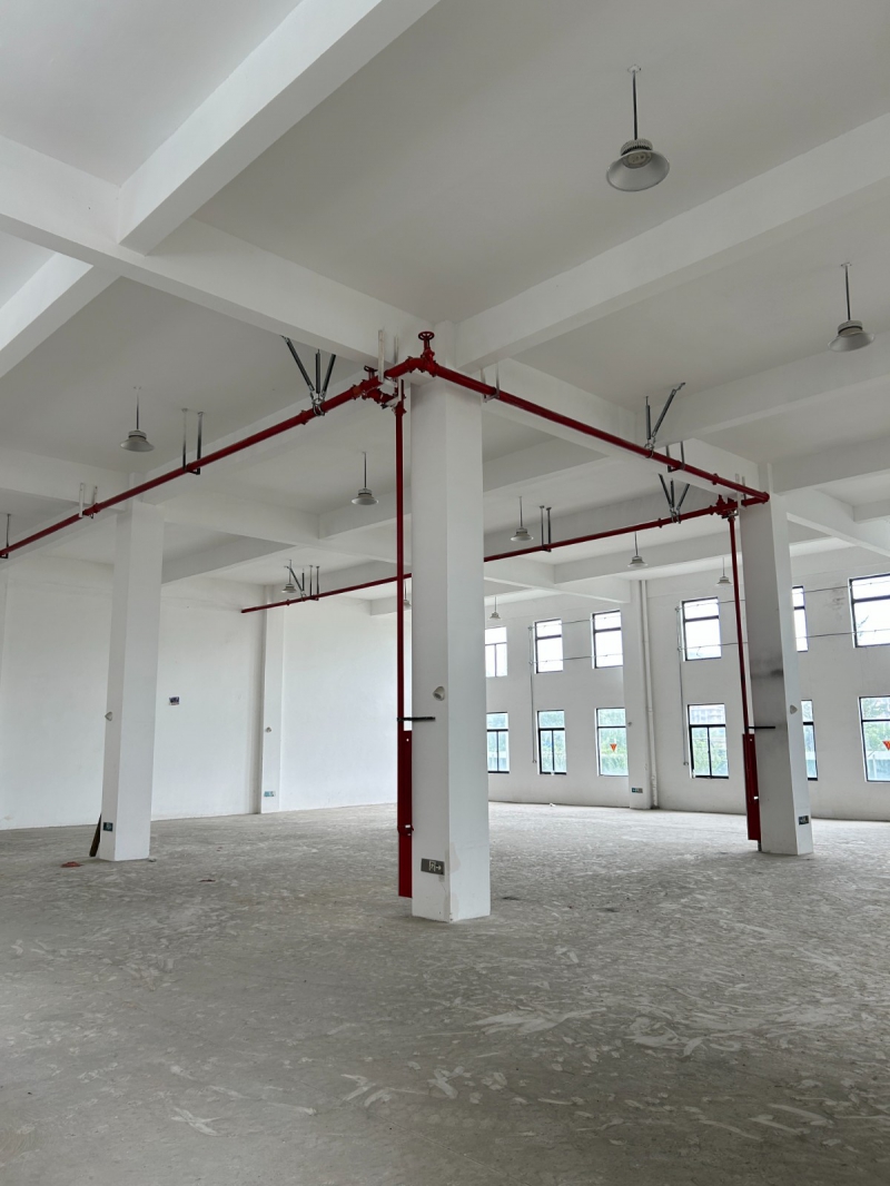 湖州優(yōu)質(zhì)工業(yè)廠房招租——2000㎡雙層半+露臺/貨梯