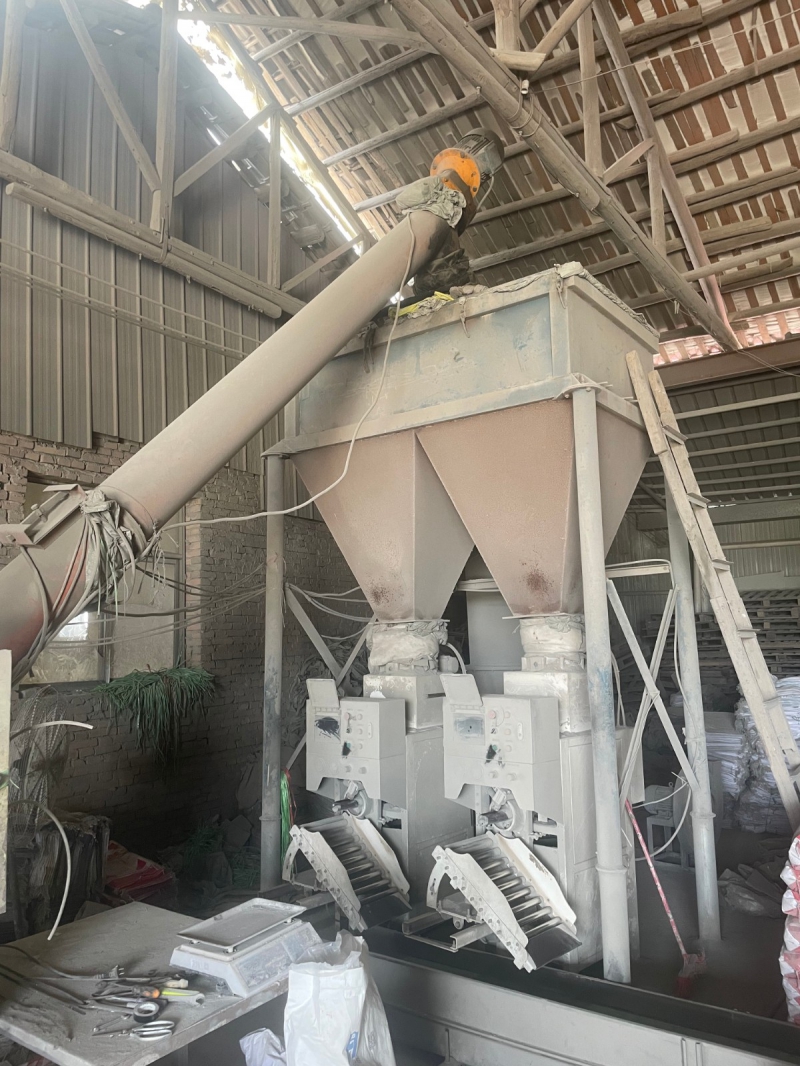 南昌南昌縣 八一鄉蓮謝路2000㎡ 廠房租售層高8米 跨度50米 柱距25米 獨院 可環評 可分租