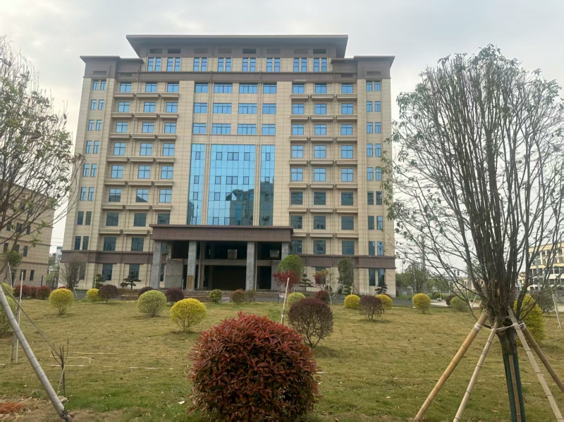 醫藥科技產業園區5萬㎡現代化廠房（辦公樓+宿舍+食堂+廠房+倉庫）可整租、分租，租金5元/㎡/月起