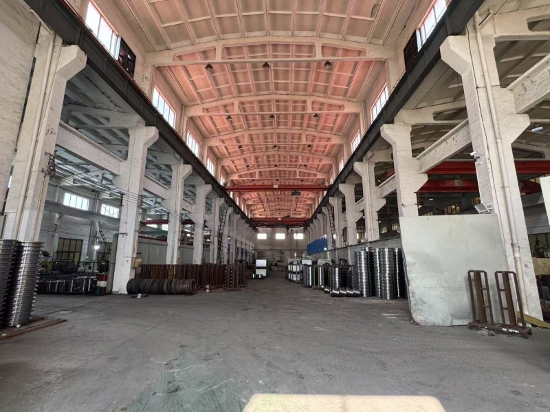 出租惠山長安標(biāo)準(zhǔn)機械廠房3980平，看房隨時