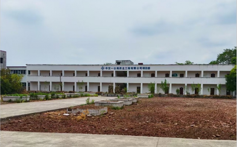 前鋒區(qū)工業(yè)廠房,總面積17818㎡,證件齊全,獨立產(chǎn)權(quán)