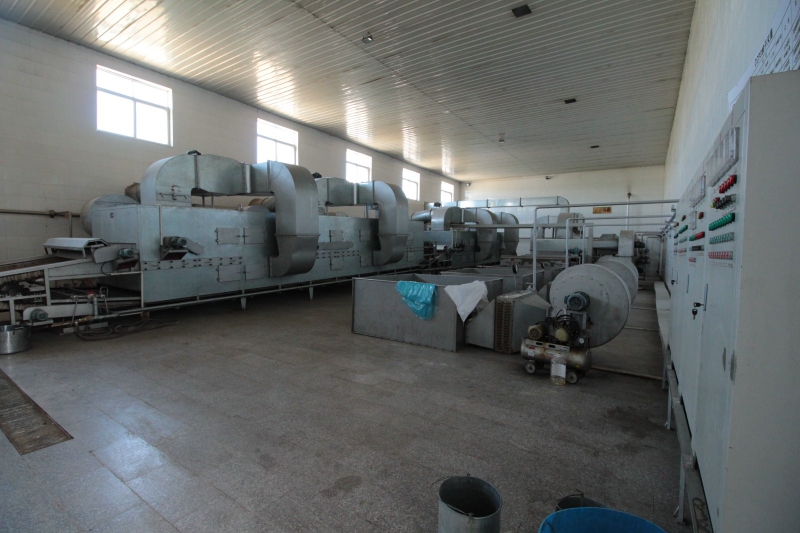 遼寧朝陽21000平廠房場地出租出售，水電齊全，臨近高速口，可多方式參與。