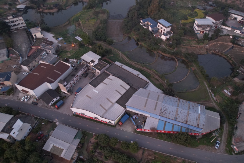 高性價比標準倉庫、廠房出租,雙高速路口,均不超過20分鐘