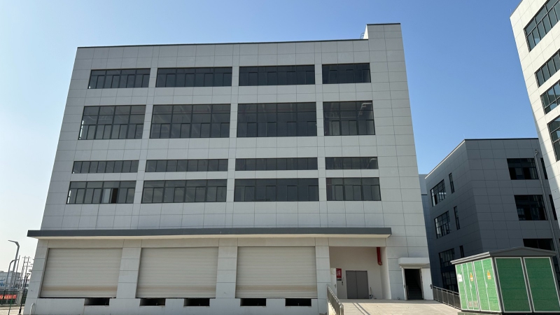 【重磅招租】鄭州航空港區｜整棟8000㎡廠房，層高優越，性價比超高！